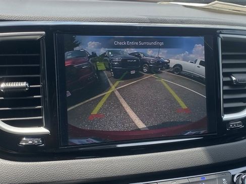 New 2026 Chrysler Voyager LX image 3