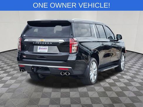 Used 2024 Chevrolet Suburban High Country AWD/4WD image 3