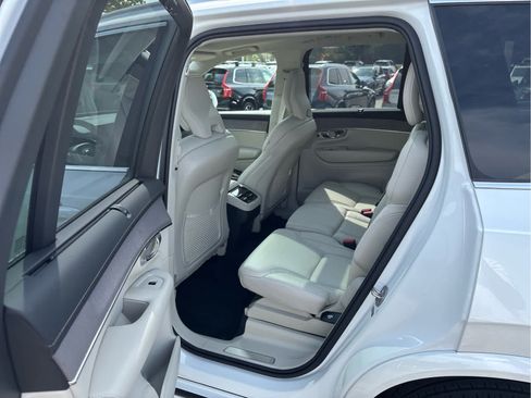 Used 2026 Volvo XC90 B6 Ultra w/ Protection Package AWD/4WD image 33