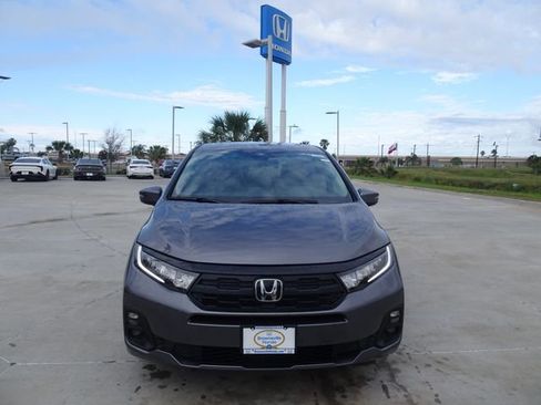 New 2026 Honda Odyssey EX-L image 2