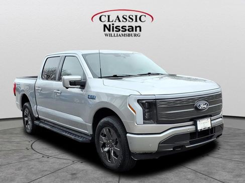 Used 2024 Ford F150 Lightning Lariat image 1