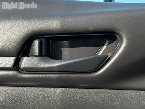 Used 2024 Nissan Altima 2.5 S image 18