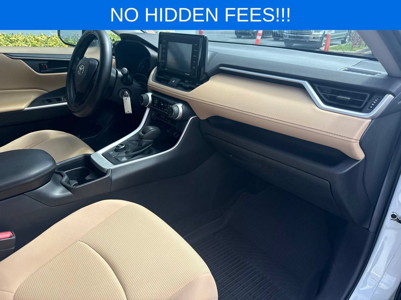 Used 2021 Toyota RAV4 LE AWD/4WD image 20