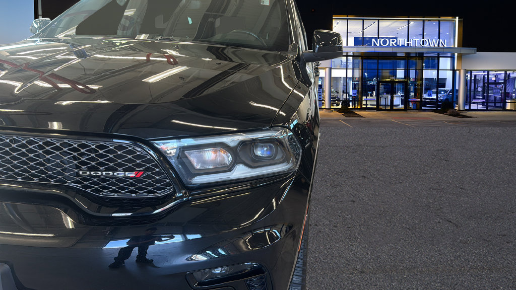 Used 2022 Dodge Durango SXT w/ Blacktop Package AWD/4WD image 32