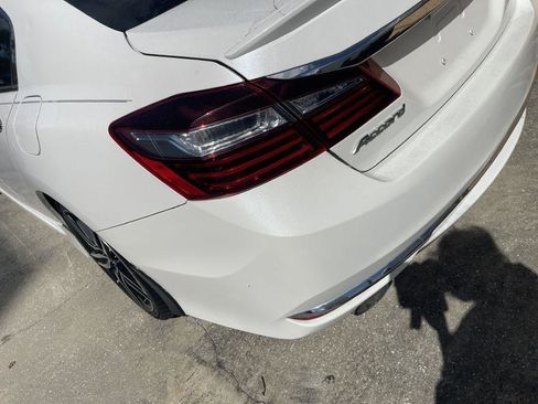 Used 2016 Honda Accord Sport image 26