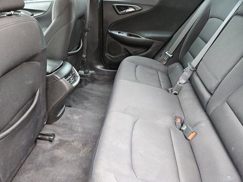 Used 2022 Chevrolet Malibu LT FWD image 22