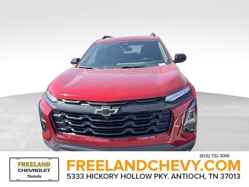 New 2026 Chevrolet Equinox LT w/ Convenience Package II FWD image 6
