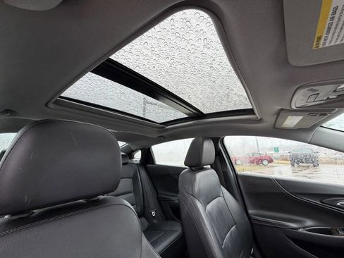 Used 2016 Chevrolet Malibu Premier w/ Driver Confidence Package II image 23