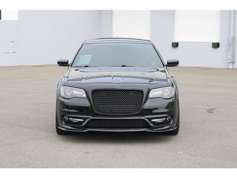 Used 2021 Chrysler 300 S RWD image 5
