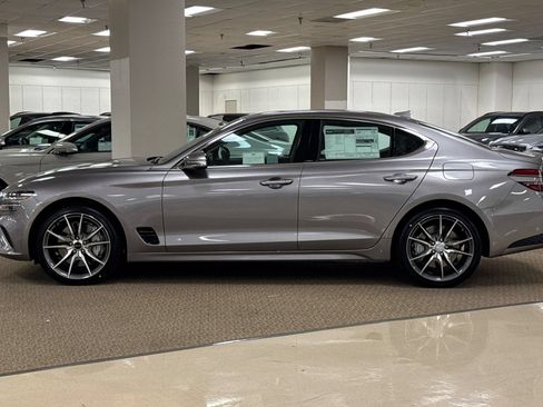 New 2026 Genesis G70 2.5T RWD image 7