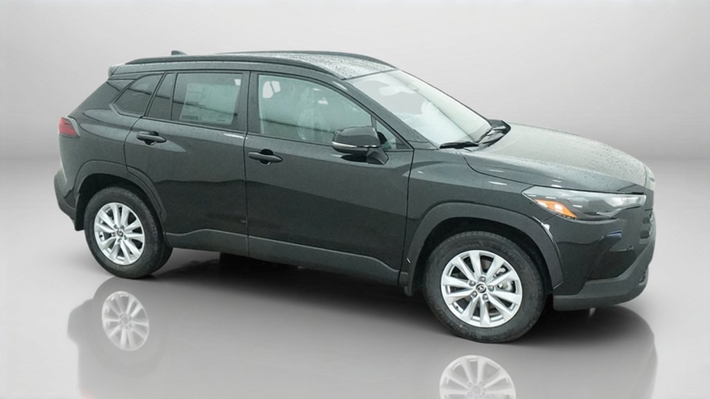 New 2026 Toyota Corolla Cross LE FWD image 33