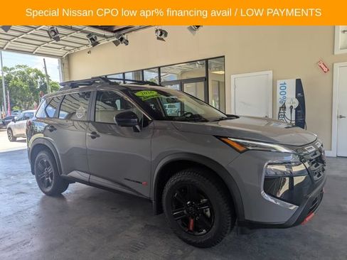 Certified 2026 Nissan Rogue SV AWD/4WD image 2