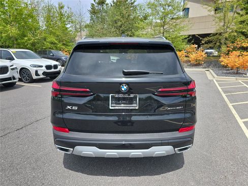 New 2026 BMW X5 xDrive40i w/ Climate Comfort Package AWD/4WD image 4