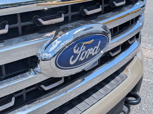 New 2026 Ford F250 King Ranch AWD/4WD image 6