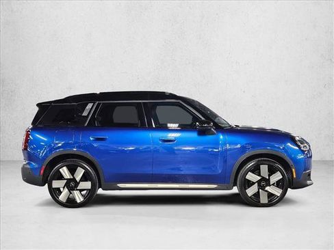 Certified 2025 MINI Cooper Countryman S image 4