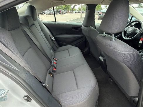 Used 2024 Toyota Corolla LE FWD image 37
