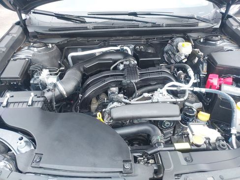 Certified 2025 Subaru Outback Onyx Edition AWD/4WD image 32