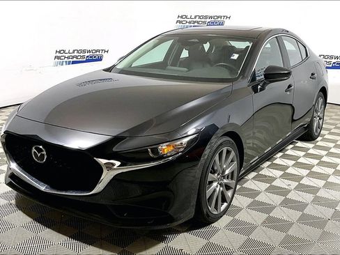 Used 2025 MAZDA MAZDA3 s FWD image 1
