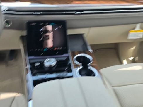 New 2026 Cadillac Escalade ESV Platinum Sport AWD/4WD image 19