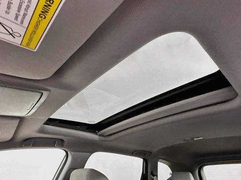 Used 2018 Honda CR-V EX image 17