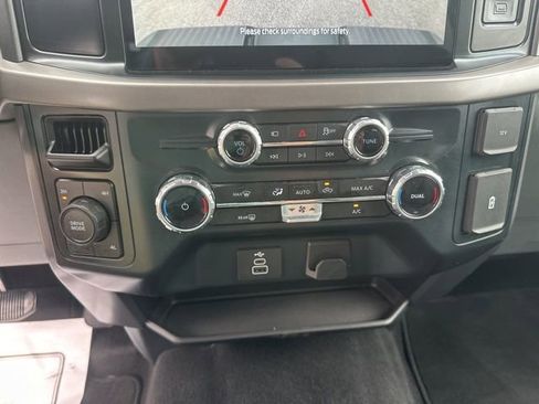 Used 2025 Ford F150 XLT w/ Equipment Group 301A Standard image 24
