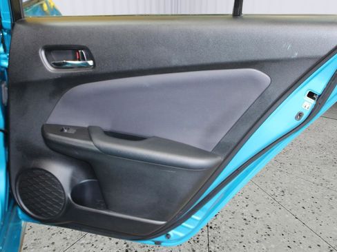 Used 2019 Toyota Prius Prime Plus FWD image 40