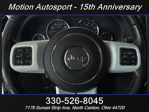 Used 2017 Jeep Wrangler Unlimited Sport AWD/4WD image 16