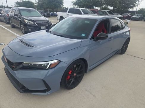 Used 2025 Honda Civic Type R image 6