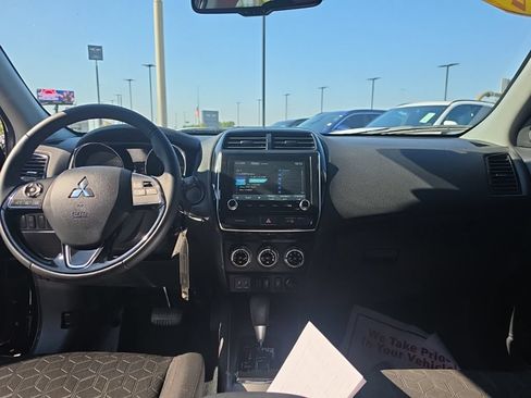 Used 2026 Mitsubishi Outlander Sport LE AWD/4WD image 16