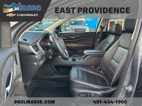 Certified 2022 GMC Acadia Denali w/ Denali Ultimate Package image 16