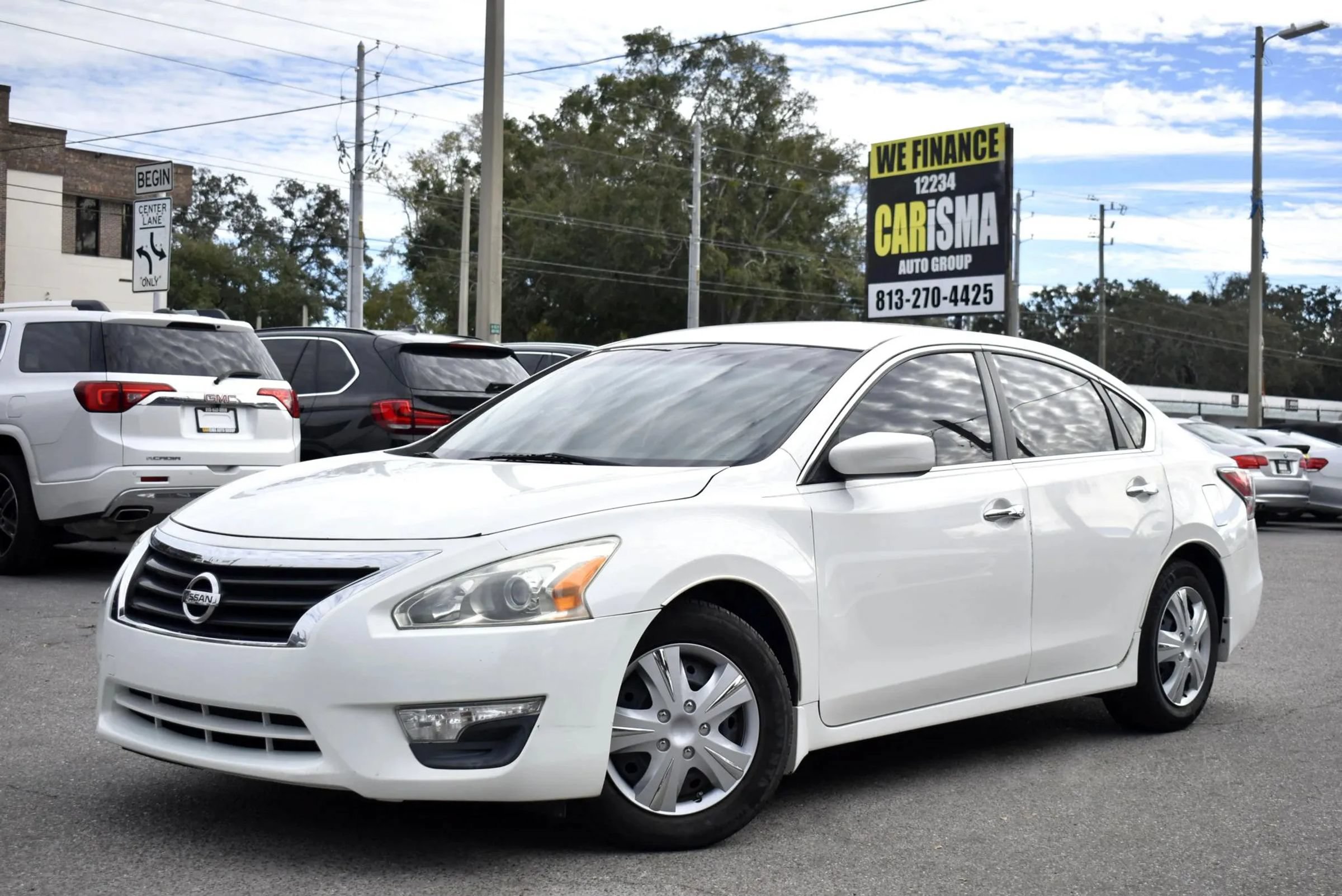 Used 2015 Nissan Altima 2.5 S w/ Power Driver Seat Package FWD image 2