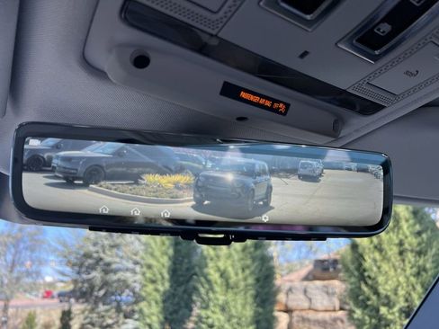 Used 2026 Land Rover Defender 110 X-Dynamic SE image 20