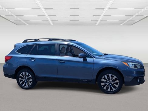 Used 2016 Subaru Outback 2.5i Limited AWD/4WD image 7