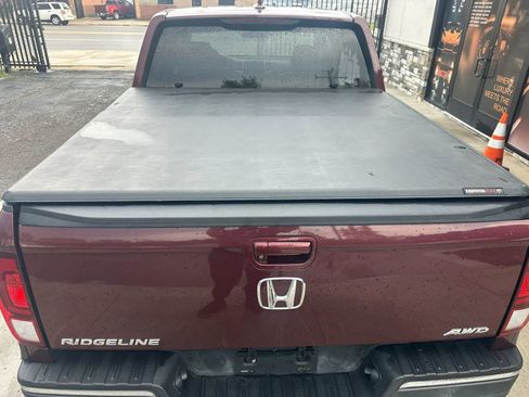 Used 2017 Honda Ridgeline RTL image 6