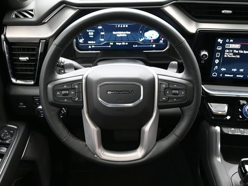 Used 2023 GMC Sierra 1500 Denali w/ Denali Reserve Package AWD/4WD image 15