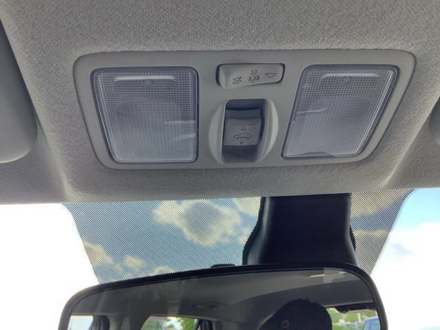Used 2026 Hyundai Venue SEL FWD image 58