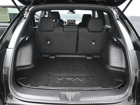 Certified 2025 Honda HR-V Sport image 24