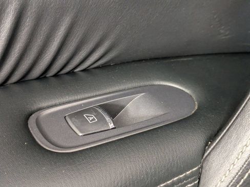 Used 2020 Nissan Armada SL w/ Premium Package AWD/4WD image 28