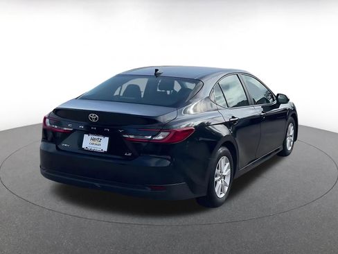 Used 2025 Toyota Camry LE image 14