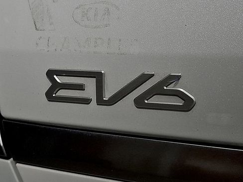 Used 2022 Kia EV6 Wind image 31