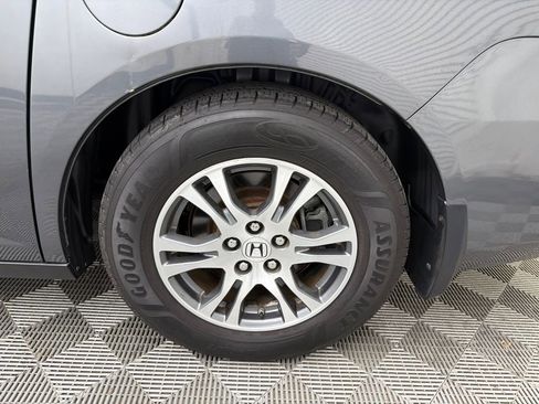 Used 2013 Honda Odyssey EX image 19