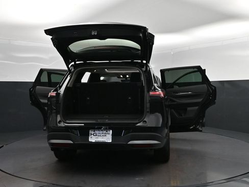 Certified 2026 INFINITI QX60 Luxe w/ Cargo Package AWD/4WD image 52
