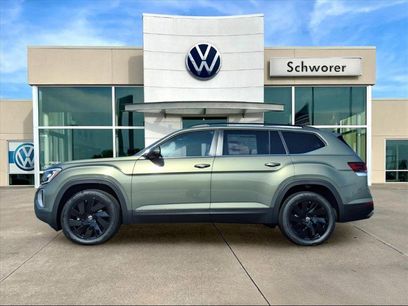 New 2026 Volkswagen Atlas SE