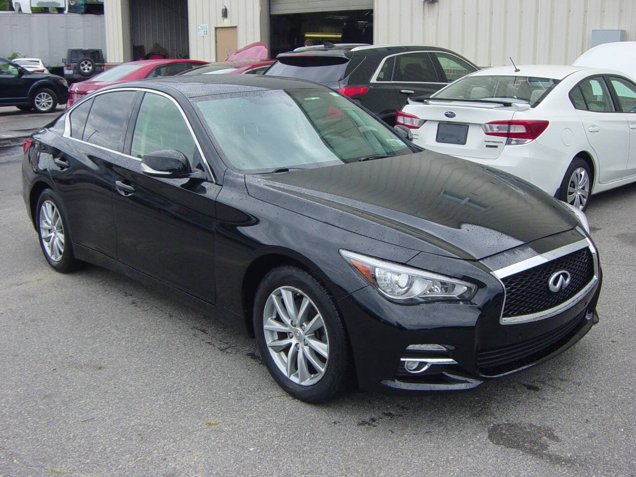 Used 2015 INFINITI Q50 AWD w/ Moonroof Package image 3