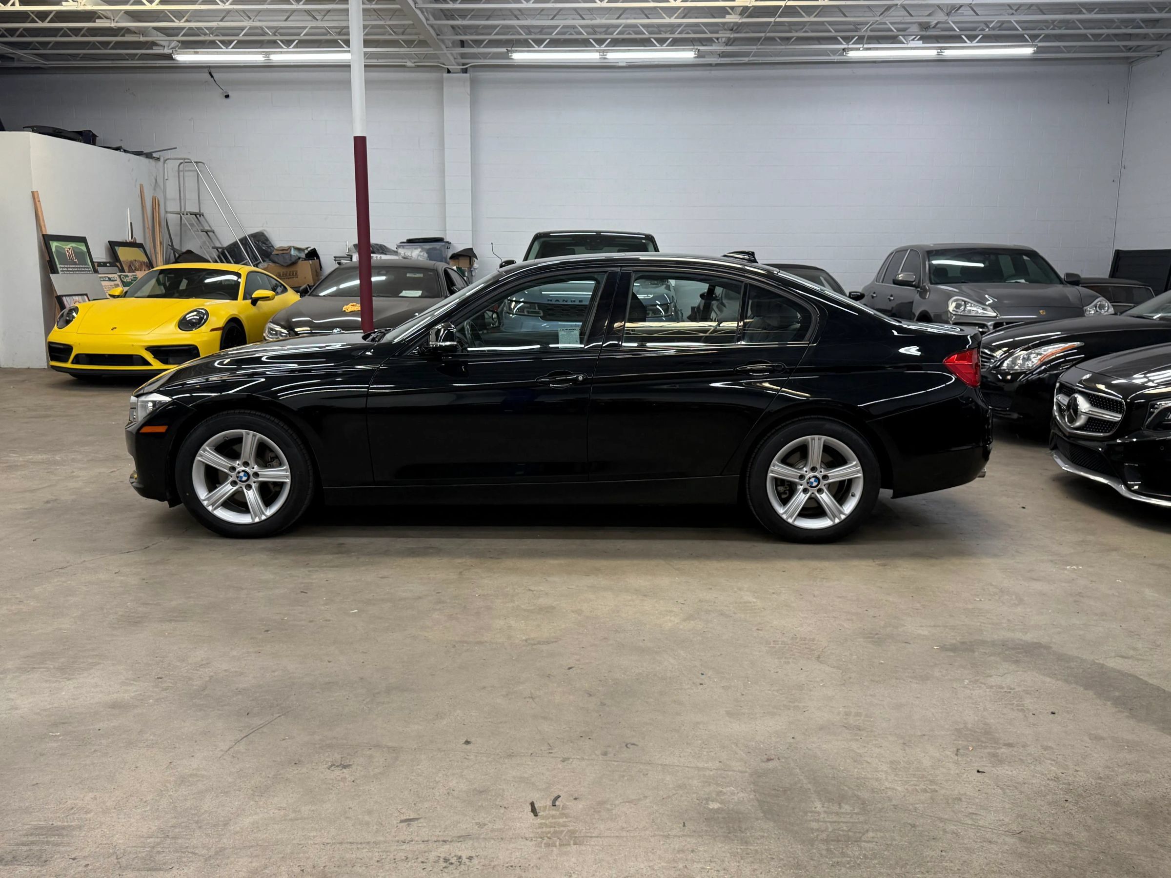 Used 2015 BMW 328i Sedan RWD image 3