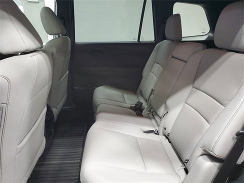 Certified 2023 Honda Passport EX-L image 12