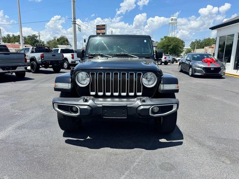 Used 2020 Jeep Wrangler Unlimited Sport S AWD/4WD image 2
