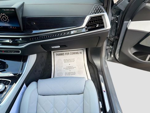 New 2026 BMW X5 xDrive40i w/ Executive Package image 18