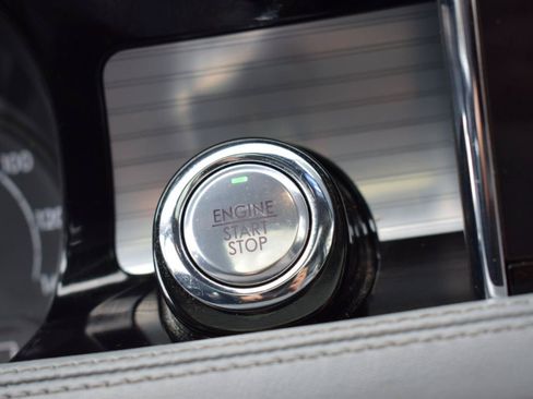 Used 2021 Lincoln Corsair FWD w/ Premium Package image 23