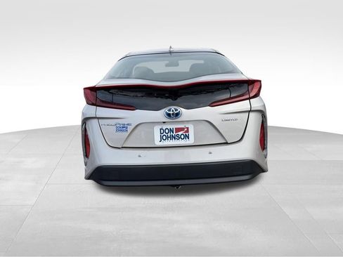 Used 2021 Toyota Prius Prime Limited image 24